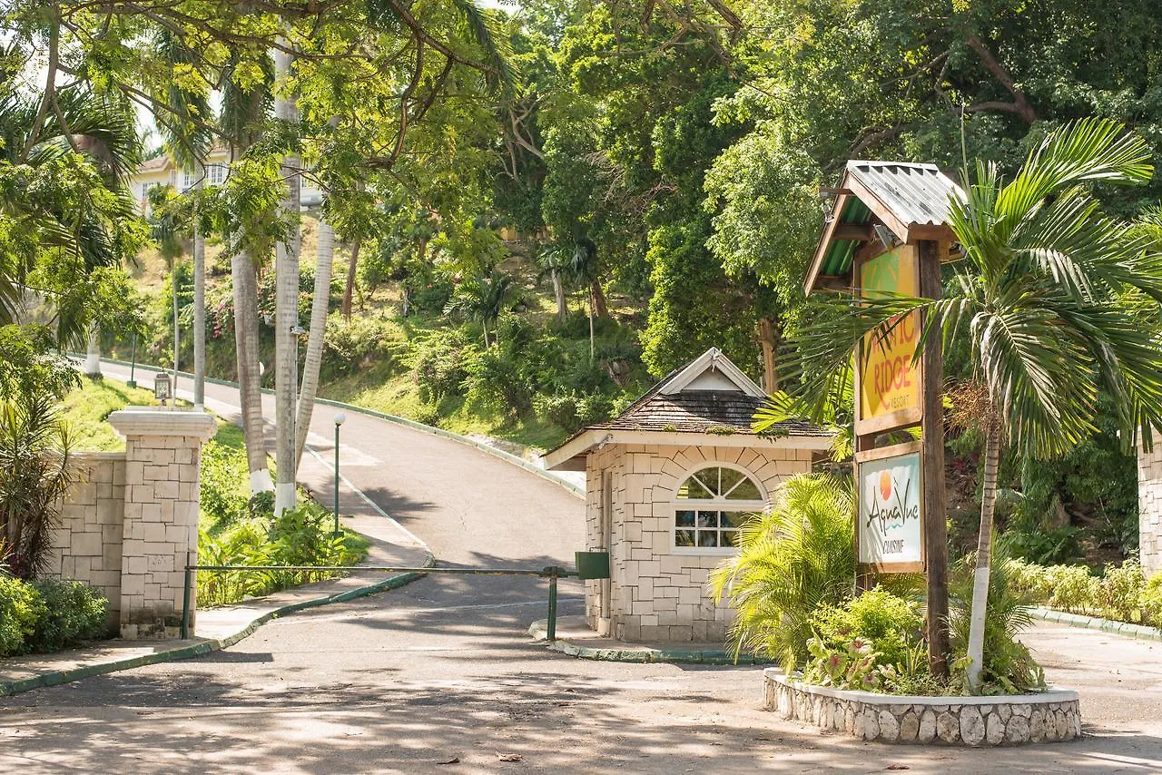 Lejlighedshotel Comfort Apartments At The Ridge Ocho Rios
