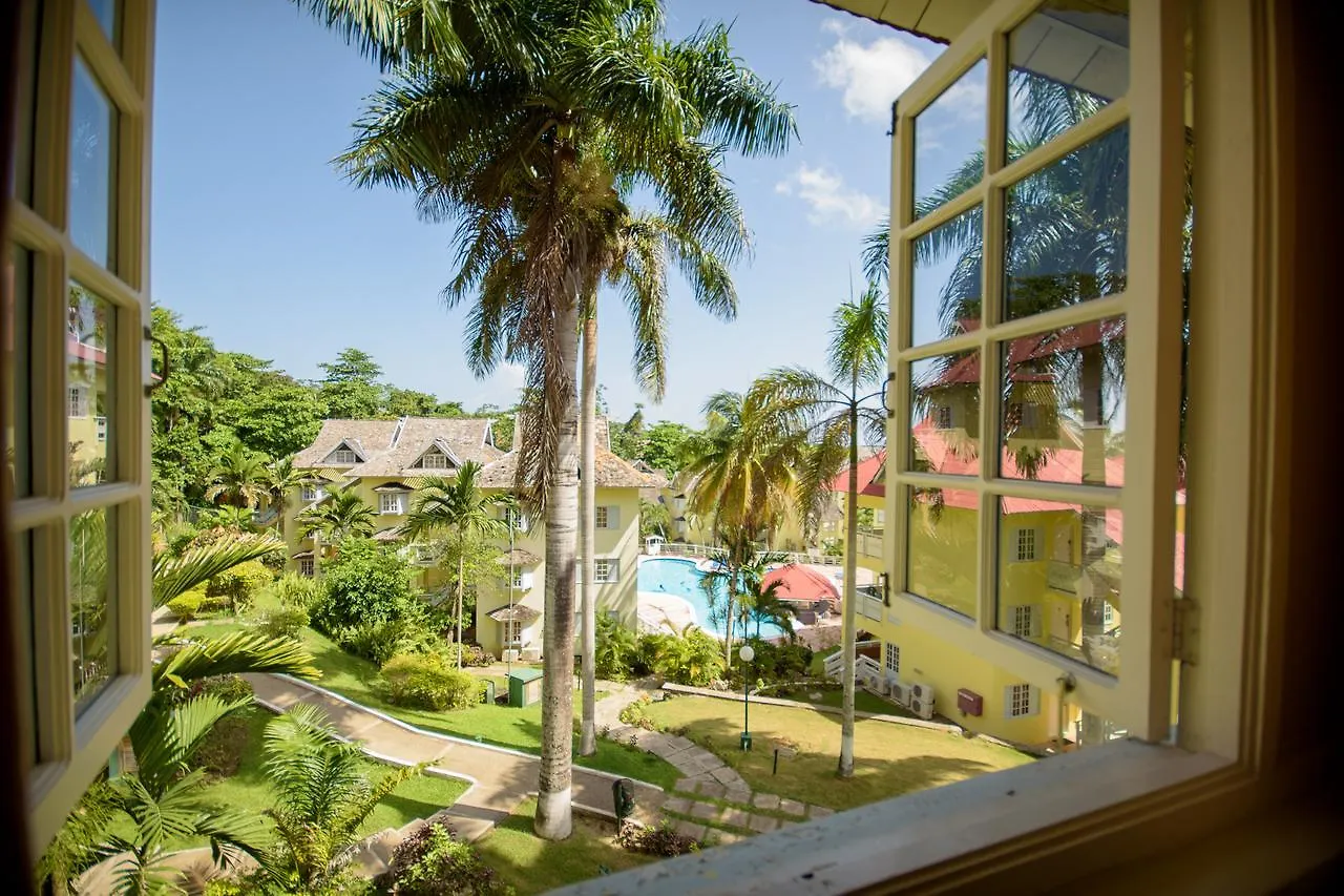 Comfort Apartments At The Ridge Ocho Rios 3*,